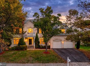 8302 Wolftrap Rd, Vienna, VA 22182