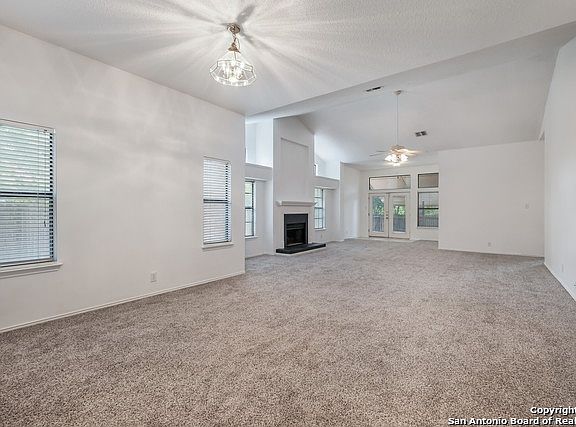 3rd image of 10034 Sugarloaf Dr