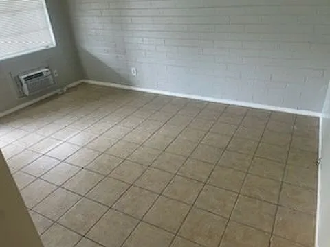 3507 N 12th St #3 — Photo 5