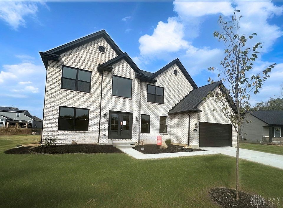 1st image of 547 Chatham Pl
