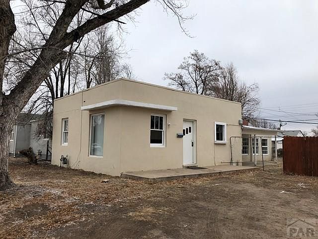 1st image of 540 S Prairie Ave