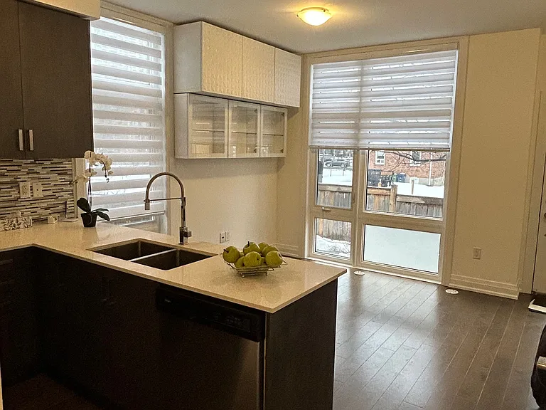 11 Eldora Ave #9 — Photo 6