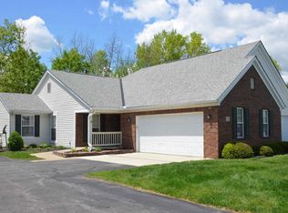 327 Retreat Ln #327, Marysville, OH 43040
