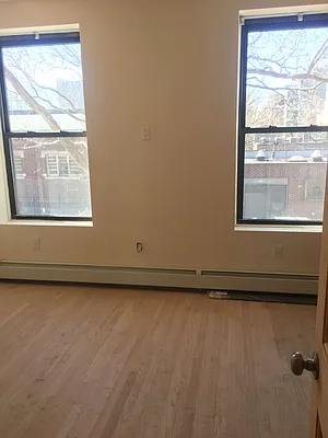 Rented by Grand & Co. | media 25