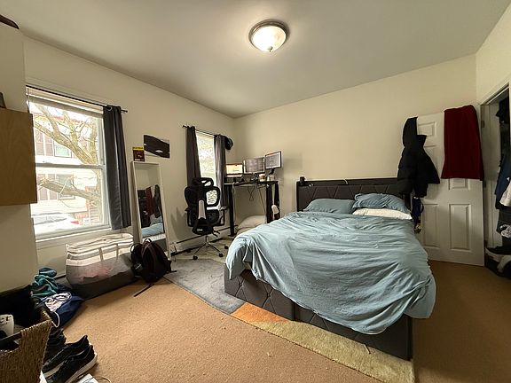 5th image of 235 Charles St #1