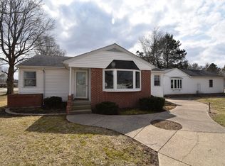 2059 Wilshire Dr, Frankfort, IN 46041