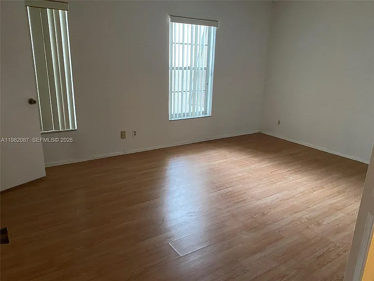 1951 Atlantic Shores Blvd #20 — Photo 8
