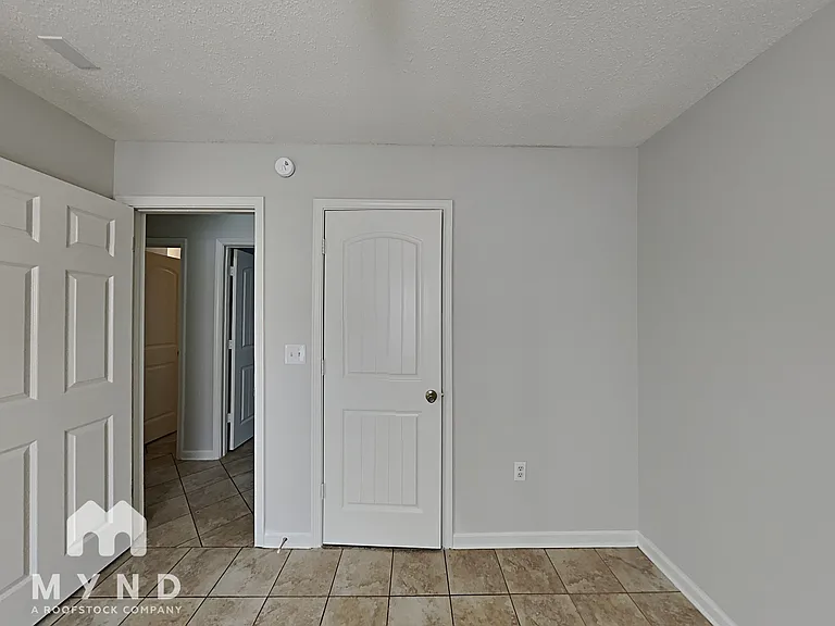 5130 Alford St — Photo 10