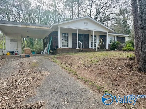 2009 Stevenson St, Guntersville, AL 35976