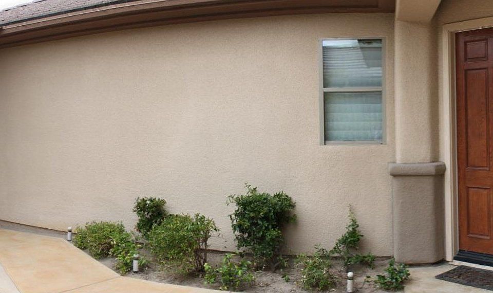 Courtyard btwn Casita & Main House