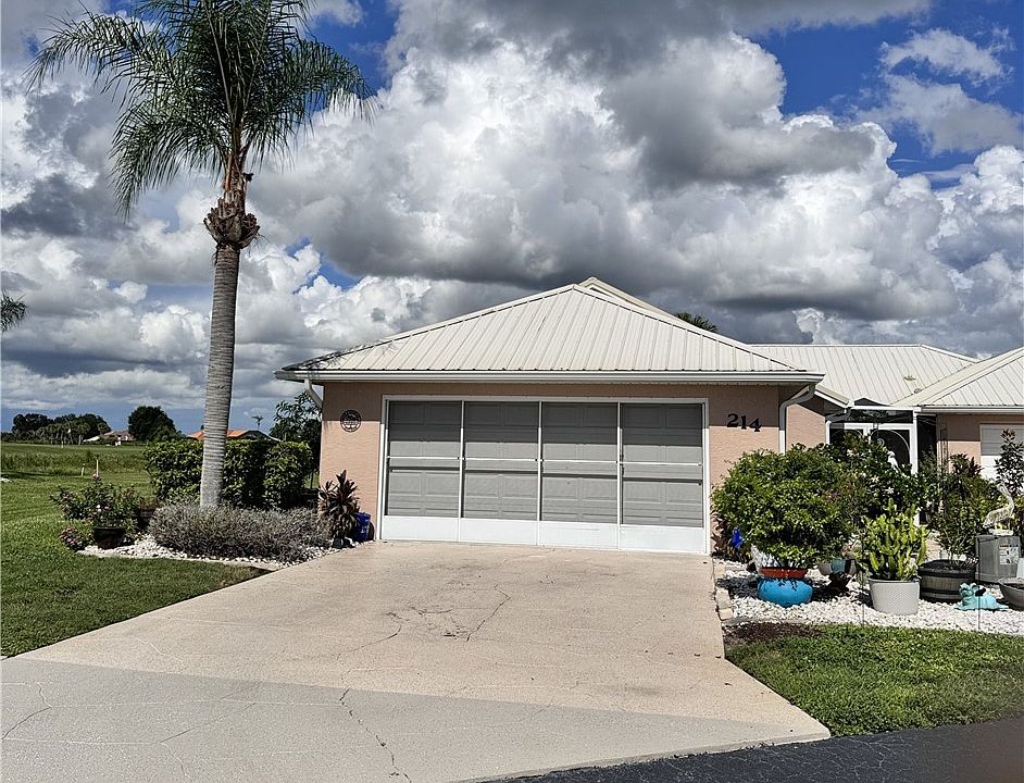 1st image of 214 Clubhouse Ct