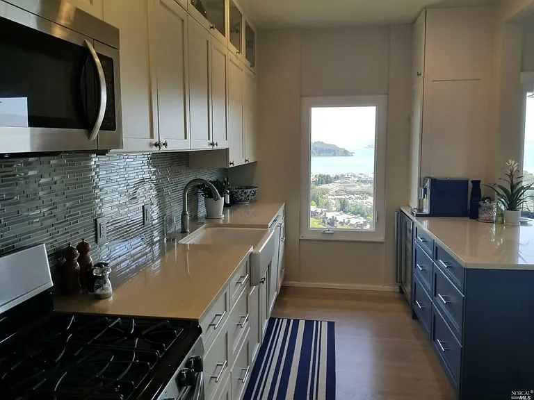 25 W Corinthian Ct #31 — Photo 9