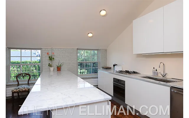 Rented by Douglas Elliman | media 2