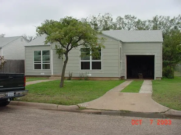 1302 Sewell St, Abilene, TX 79605