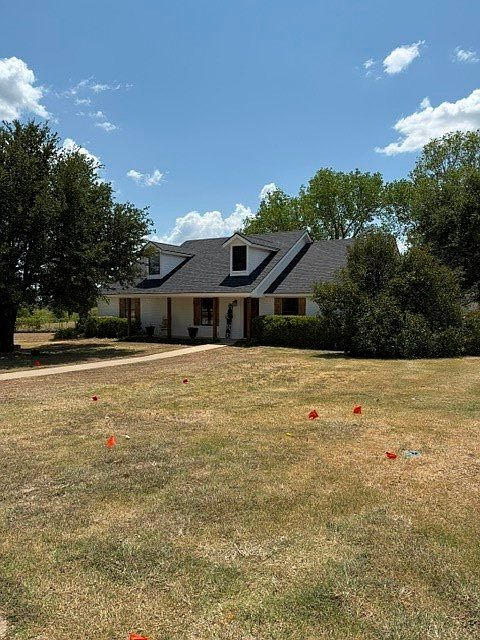 1st image of 101 Scenic Dr