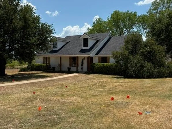 101 Scenic Dr, Dublin, TX 76446