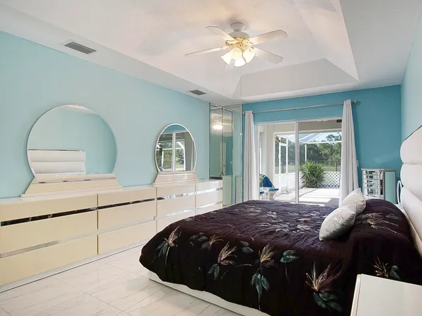 5498 NW Brent Court, Port St Lucie, FL 34986