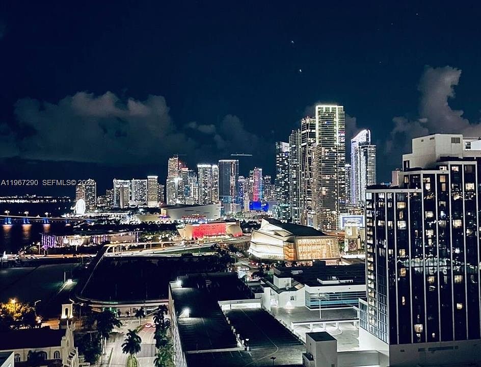 1st image of 1750 N Bayshore Dr APT 2710
