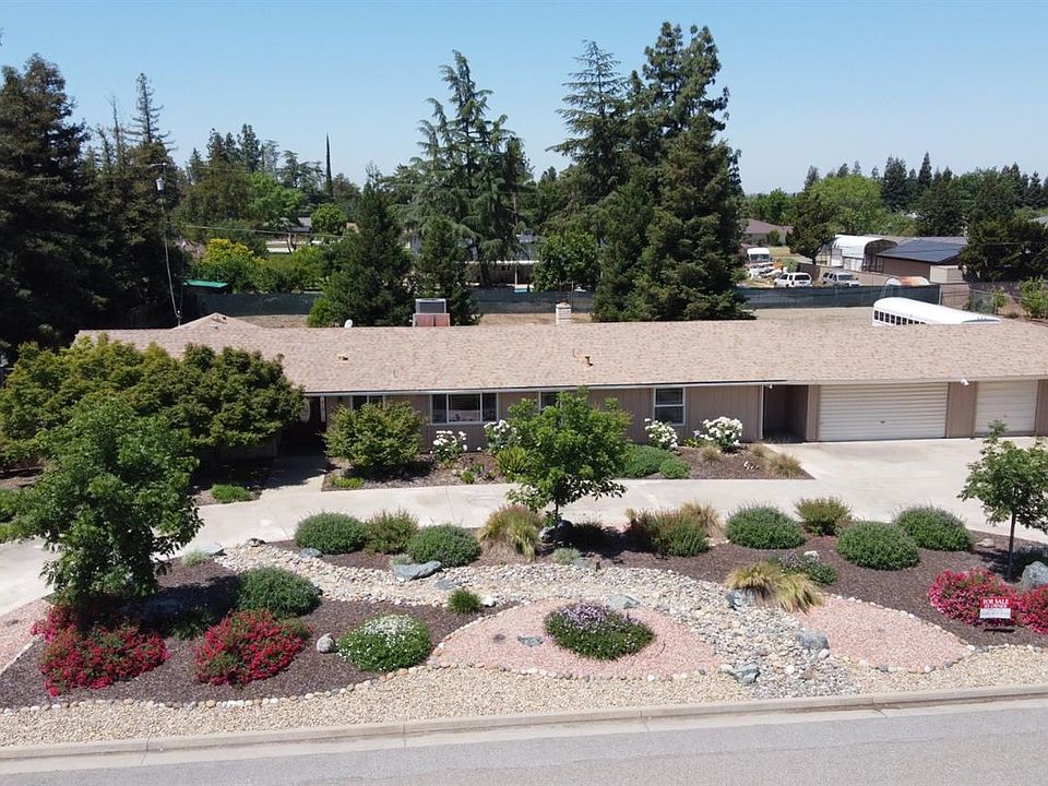 1st image of 10280 Rolling Hills Dr
