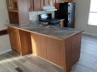 621 Charles St #621, Gillespie, IL 62033