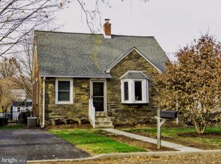 422 Madison Rd, Willow Grove, PA 19090