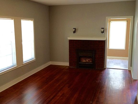 Living room to sunroom