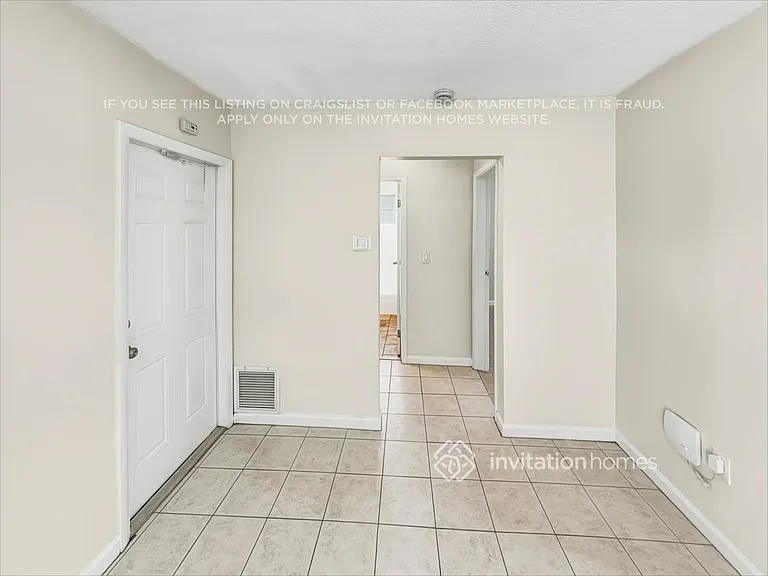 2630 NW 83rd Ave — Photo 8