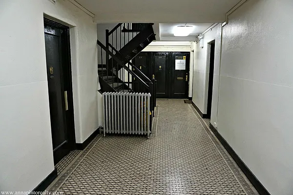 Rented by Anna Pinto Realty | media 14