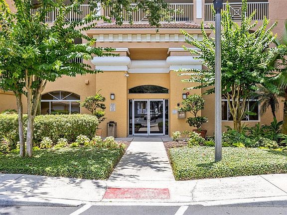 5th image of 6336 BUFORD STREET #801