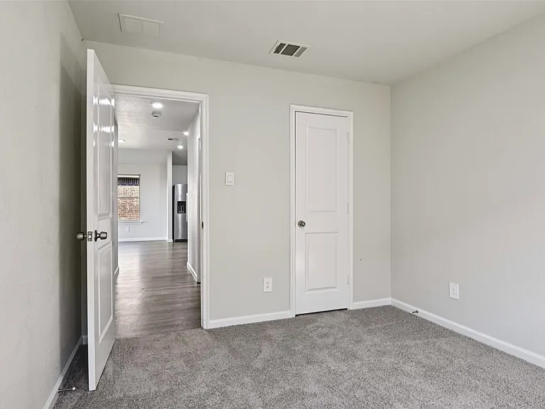 844 Jett Dr — Photo 21
