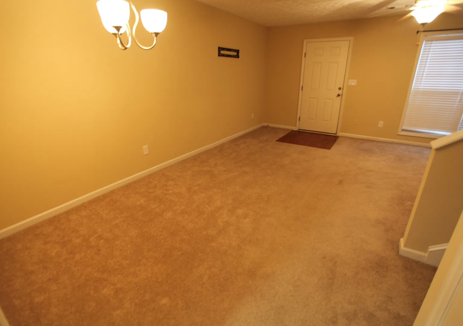 3Bed/2.5Bath Townhome in Opelika! — Photo 3