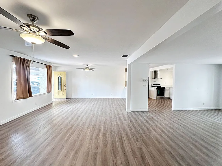 812 Bracken Ave — Photo 16