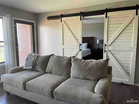 3rd image of 2900 Ashley Dr APT 505