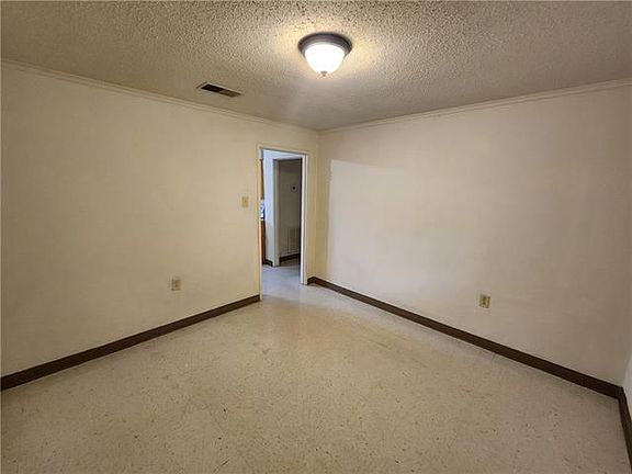3rd image of 118 E 3rd St #B
