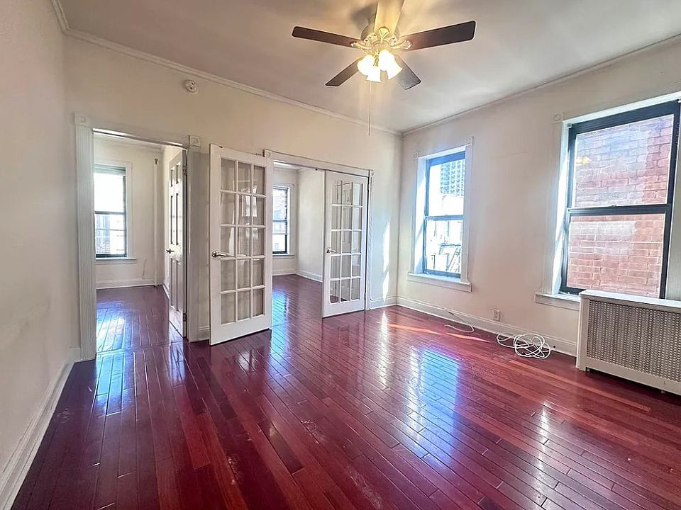 1st image of 217 E 82nd St #5U