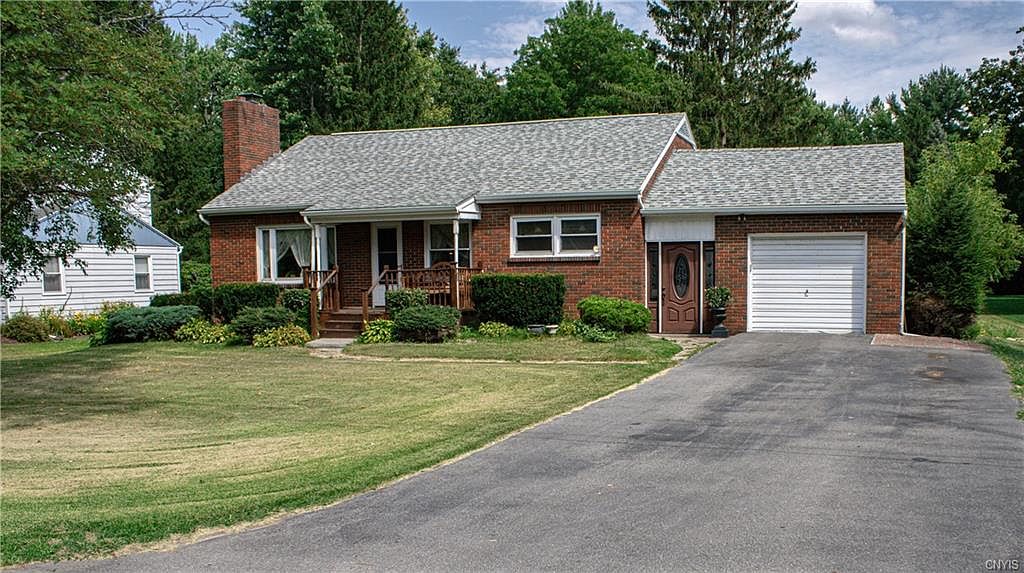 81 Canton St, Baldwinsville, NY 13027 Zillow