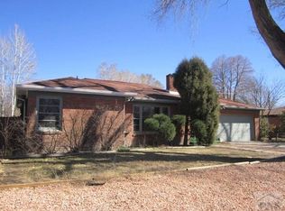 110 Creston Dr, Pueblo, CO 81004
