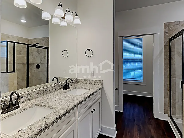 1104 Westlawn Blvd — Photo 12
