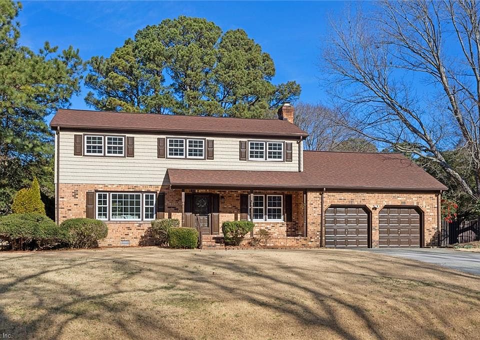 1st image of 121 River Point Dr