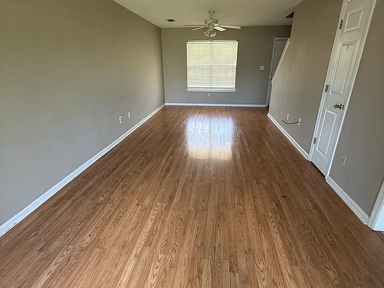 113 Riverview Ln — Photo 9