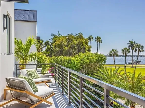 123 Murray Rd, West Palm Beach, FL 33405