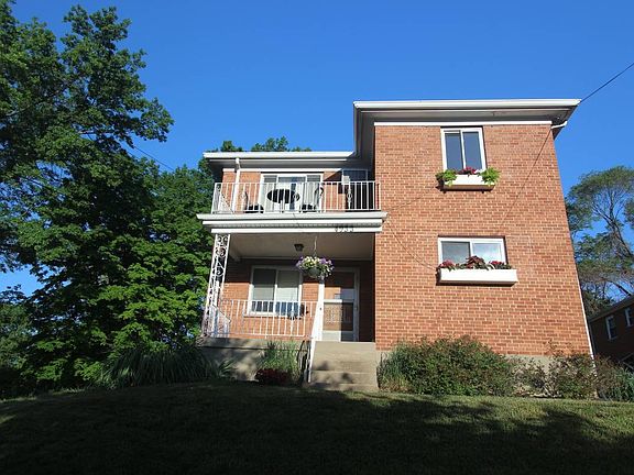 2nd image of 4933 Kelsch Ln