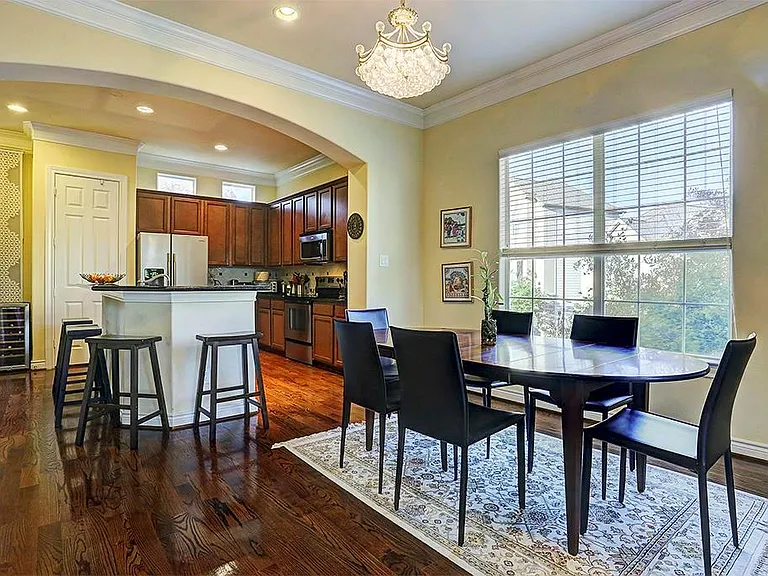 2602 Coastal Greens Dr — Photo 3