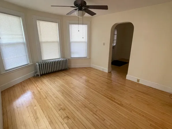 360 Woodford St, Portland, ME 04103