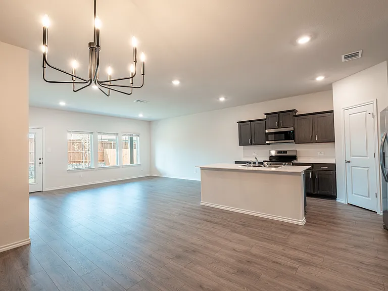 3309 Catamount Dr — Photo 6