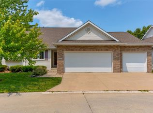 712 SE Ponds Edge Ln, Ankeny, IA 50021