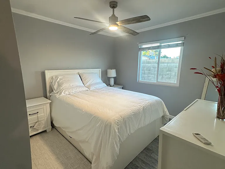 308 W Wilson Ave #B — Photo 6