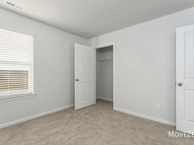 179 N Farmhouse Dr — Photo 31