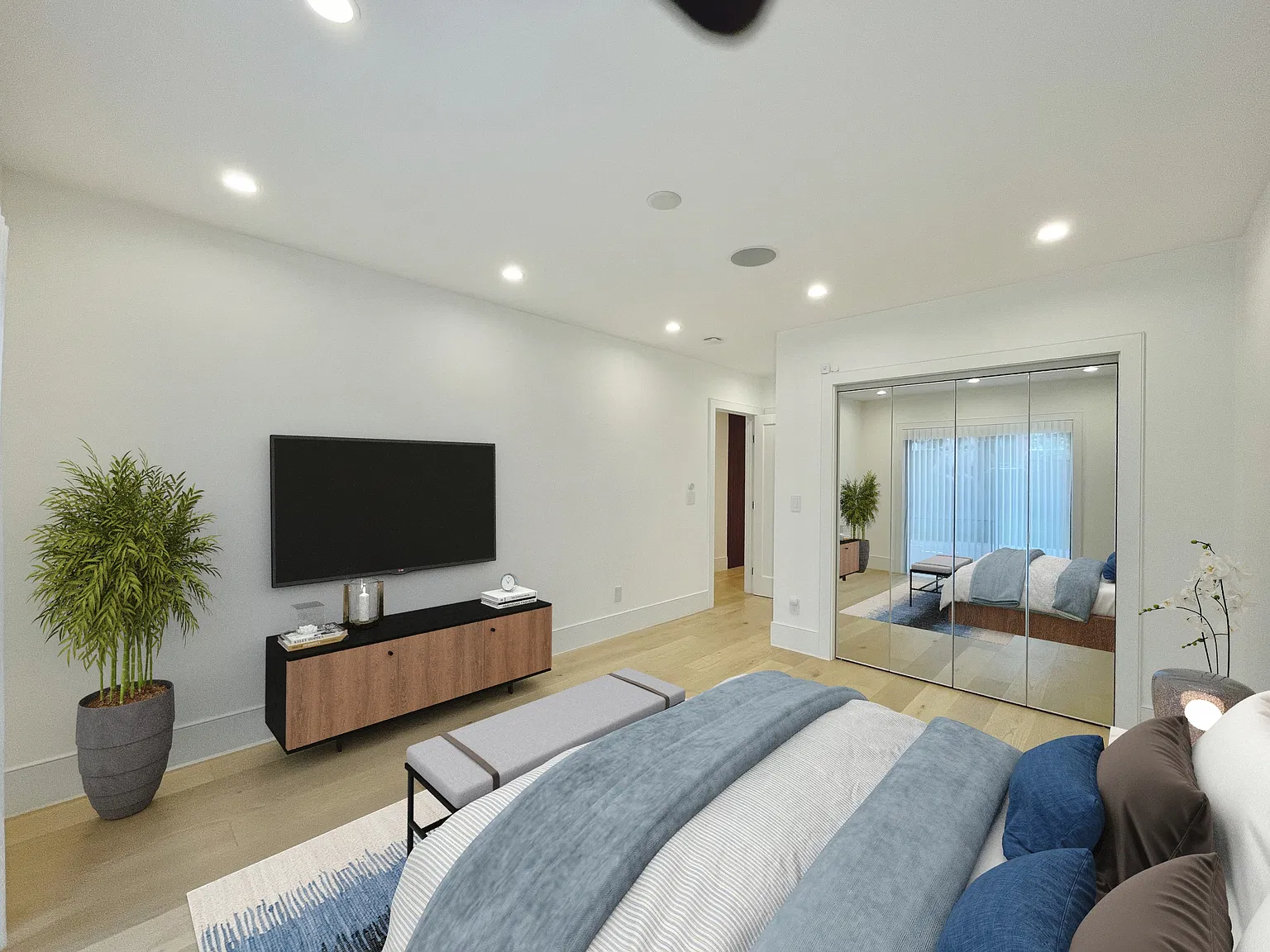 5 bed, 2405 sqft, $9,300 — Photo 3