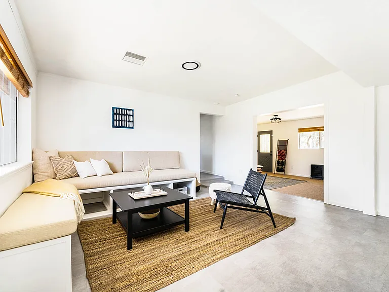 58380 Buena Vista Dr — Photo 7